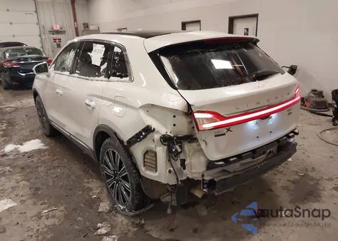 2017 Lincoln Mkx Black Label z USA, uszkodzony, nr VIN 2LMPJ9JR2HBL45411